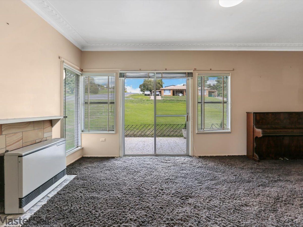 34 Ridge Street, Gundagai NSW 2722, Image 1