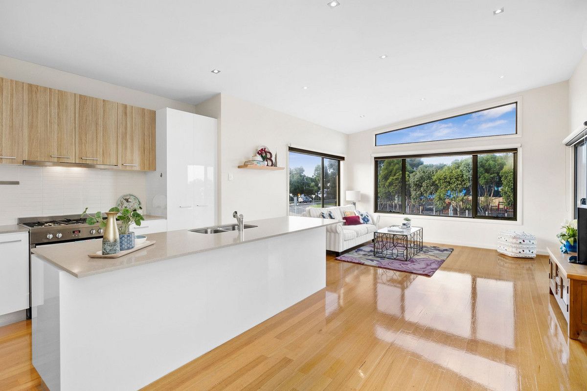 4/2 Eton Road, Torquay VIC 3228 Townhouse For Rent Domain