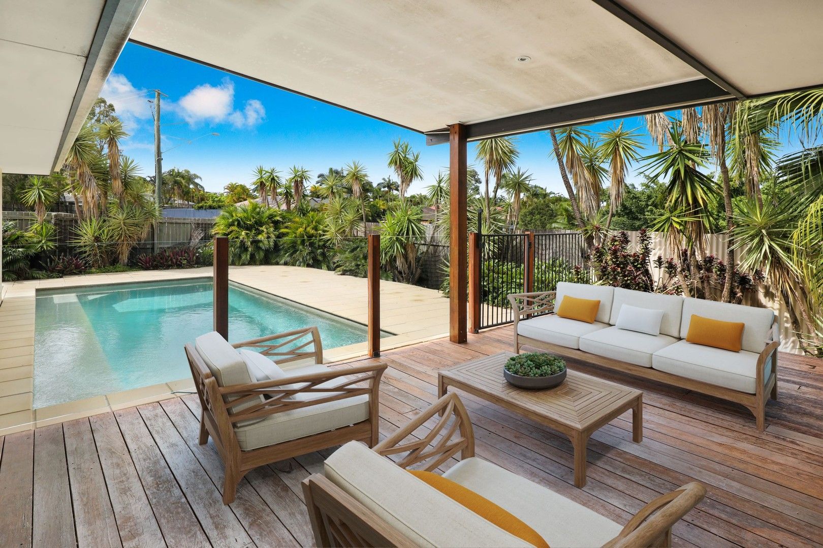 4 bedrooms House in 12 Dawes Drive BUDERIM QLD, 4556