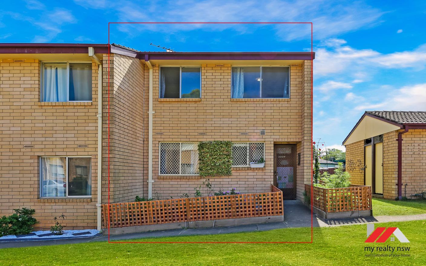 10/24 Atchison Road, Macquarie Fields NSW 2564, Image 0