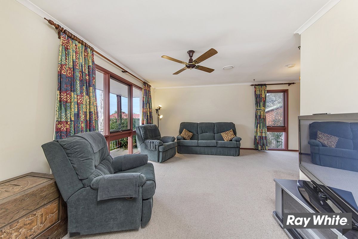 12 Clifford Crescent, Melba ACT 2615, Image 2