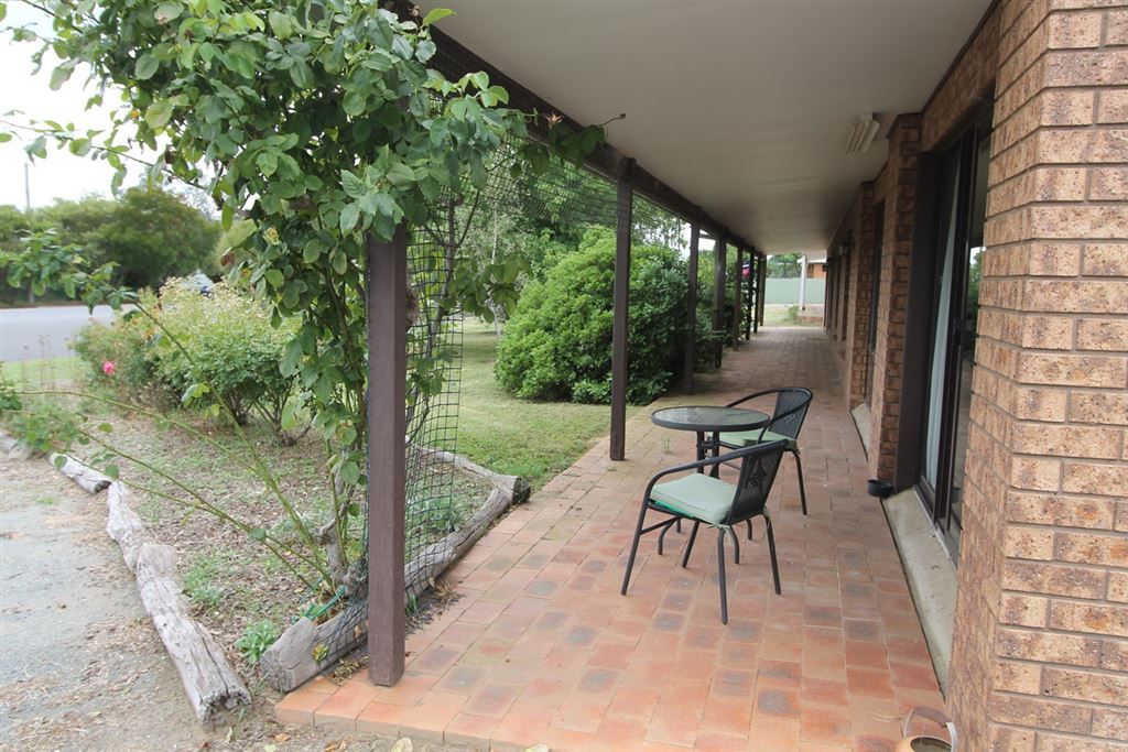 82 Lascelles Street, Braidwood NSW 2622, Image 2