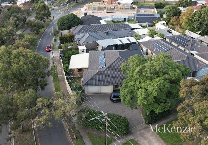 17 Clearview Crescent, Clearview SA 5085, Image 0