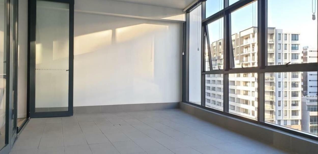 3 bedrooms Apartment / Unit / Flat in 10L211/61 Church Avenue MASCOT NSW, 2020