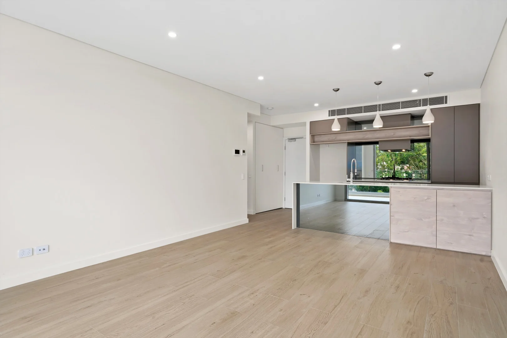 502/8 Kendall Street, Gosford NSW 2250 - Apartment For Rent | Domain