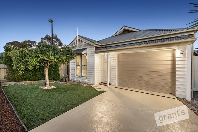 Picture of 3/150 Avebury Drive, BERWICK VIC 3806