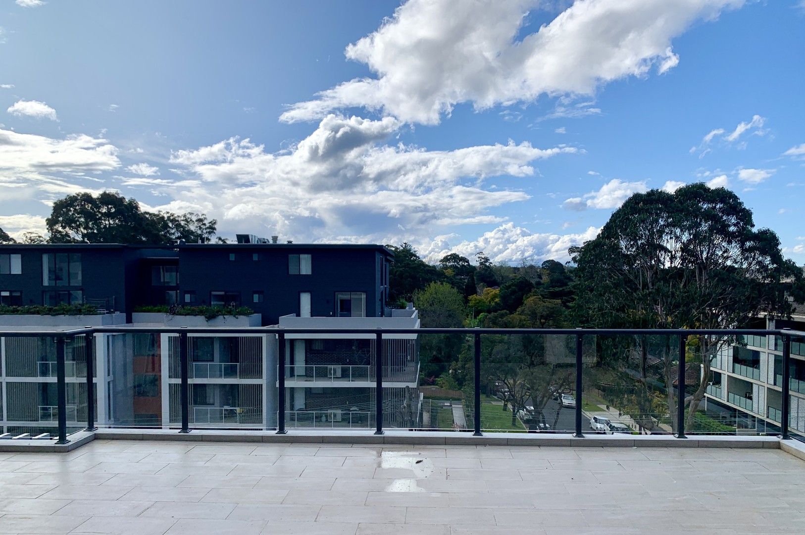 1 bedrooms Apartment / Unit / Flat in 421/1 Cliff Rd EPPING NSW, 2121