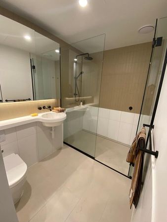 2 bedrooms Apartment / Unit / Flat in Spencer street MELBOURNE VIC, 3000