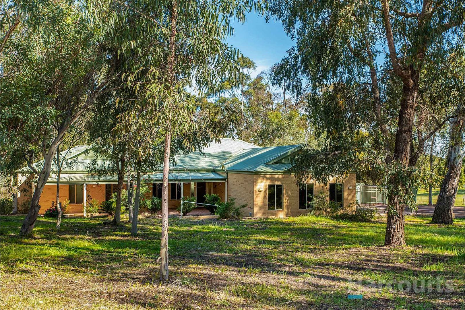 20 Anglesea Crescent, Belhus WA 6069, Image 0