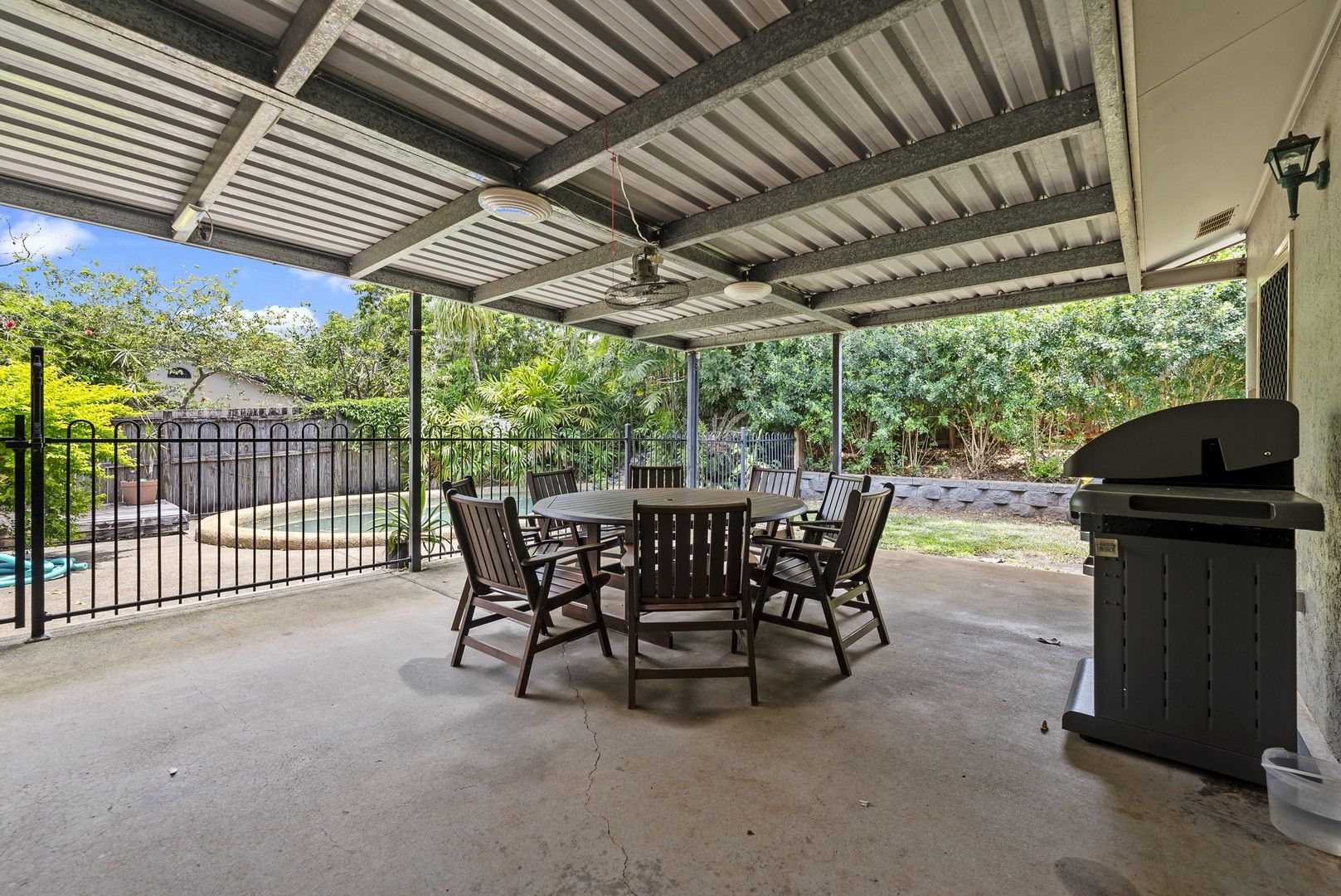 2 Zebrina Street, Redlynch QLD 4870, Image 0