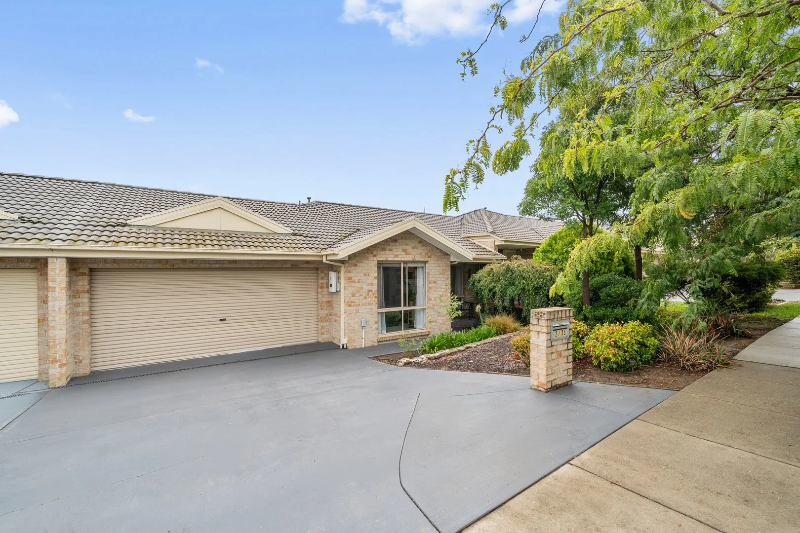 Primary image of 2/35 Brockway Circuit, Banks ACT 2906