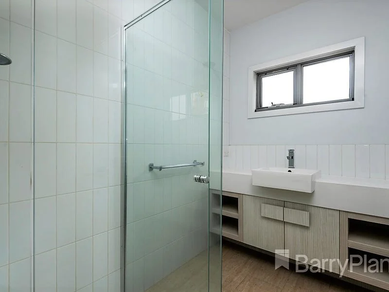 Additional image 9 of 2/7 Heath Avenue, Oakleigh VIC 3166