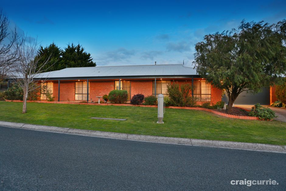 17 Portchester Boulevard, Beaconsfield VIC 3807, Image 1