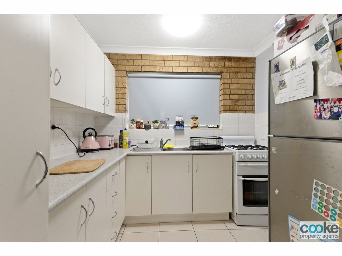 4/200 Canning Street, The Range QLD 4700, Image 2