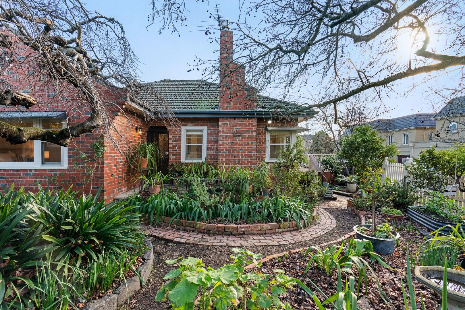 3 bedrooms House in 14 Nott Street BALWYN VIC, 3103
