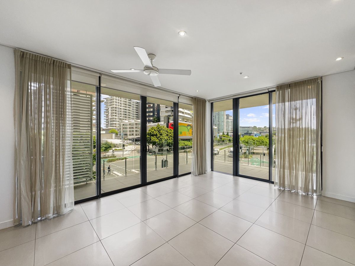 1026/33 Remora Road, Hamilton QLD 4007, Image 0