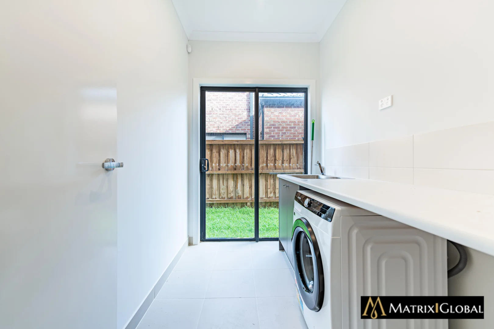 Additional image 16 of 33 Payson Dr, Point Cook VIC 3030