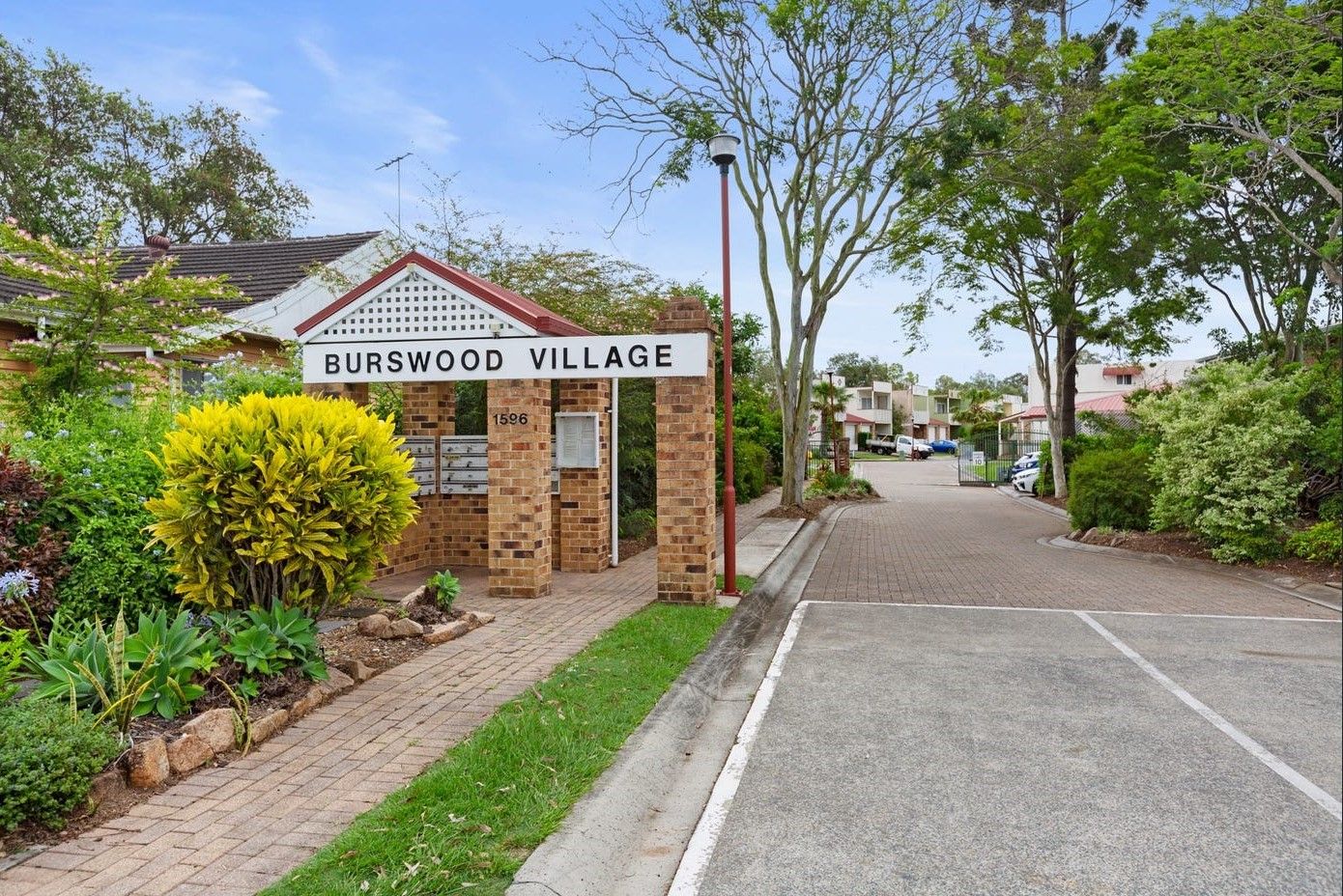 2 bedrooms Townhouse in 16/1596 Wynnum Road TINGALPA QLD, 4173
