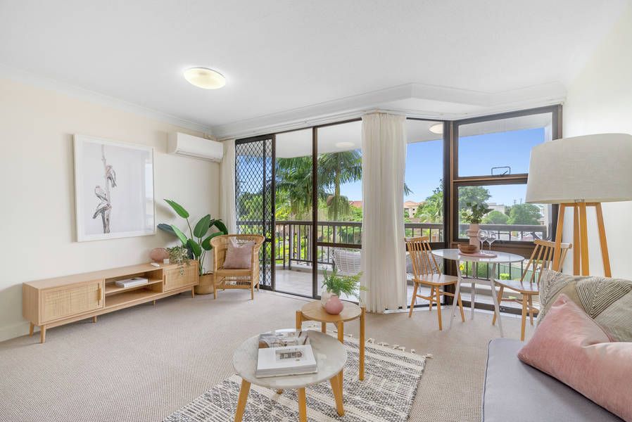 22/98 Bayview Street, Runaway Bay QLD 4216, Image 0