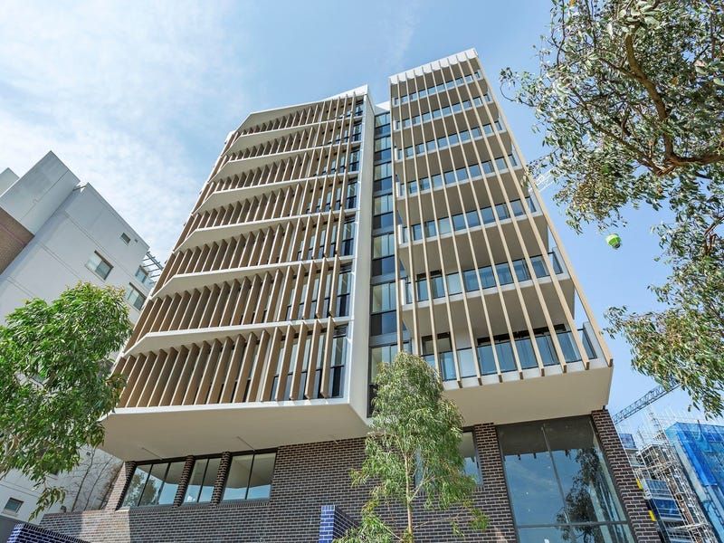 2 bedrooms Apartment / Unit / Flat in 9023/11 Bennelong Parkway WENTWORTH POINT NSW, 2127