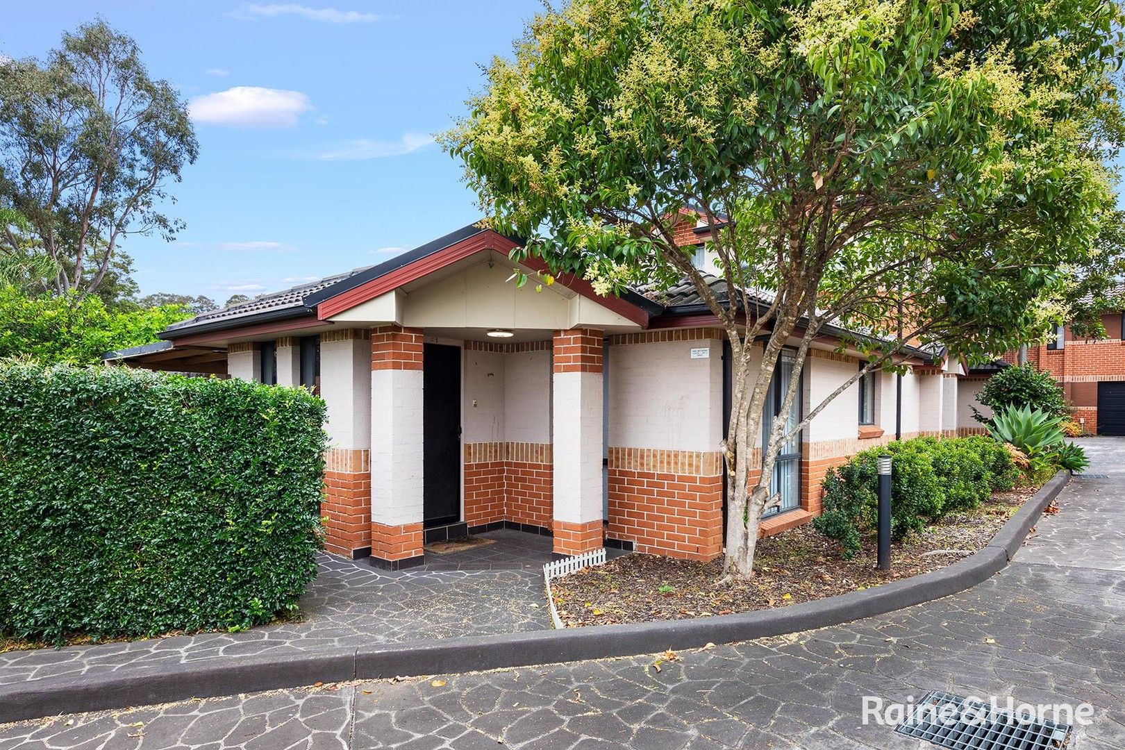 2 bedrooms Villa in 1/45 Chester Road INGLEBURN NSW, 2565