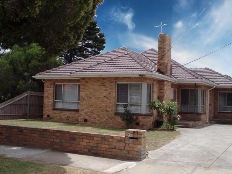 4 bedrooms House in 50 Travers Street THOMASTOWN VIC, 3074
