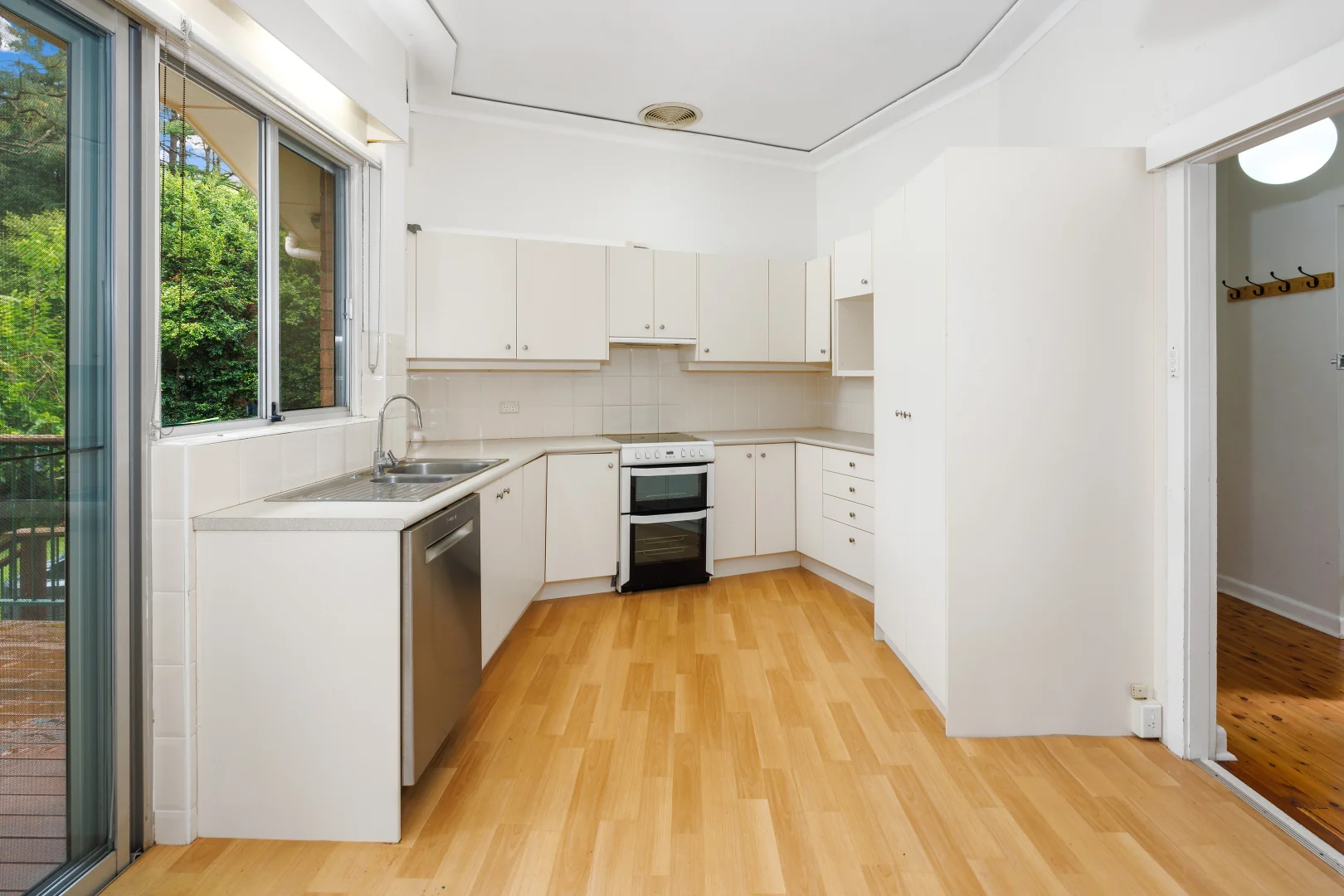 Additional image 4 of 1 Jubilee Avenue, Pymble NSW 2073
