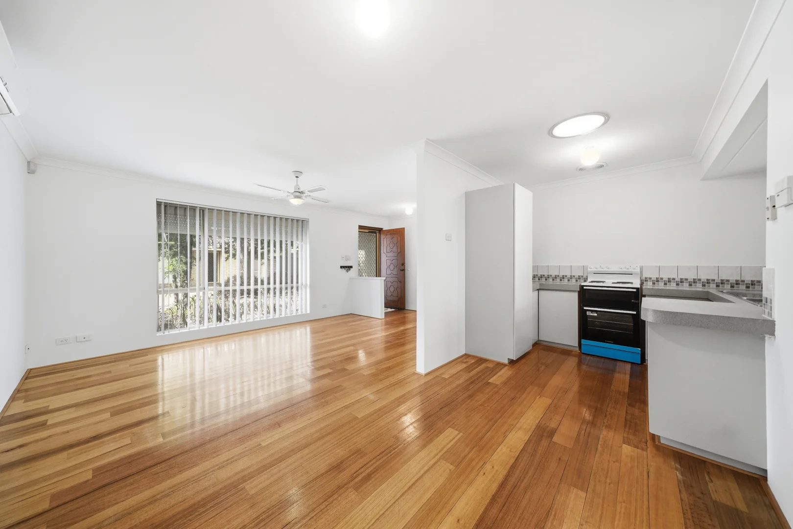 Additional image 10 of 9/12 Farnaby Lane, Beckenham WA 6107