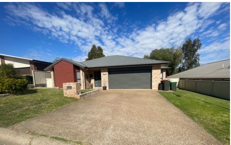 Picture of 14 Mountain Gum Road, CALALA NSW 2340