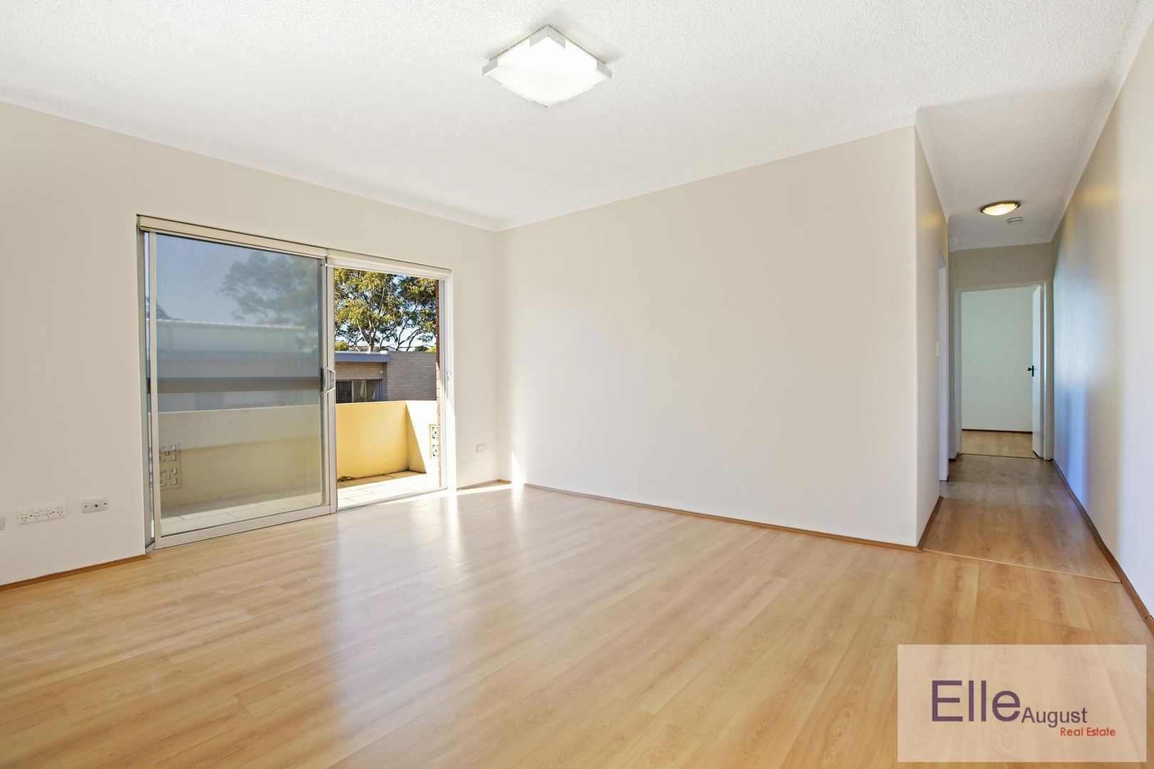8/24A Macquarie Place, Mortdale NSW 2223, Image 1