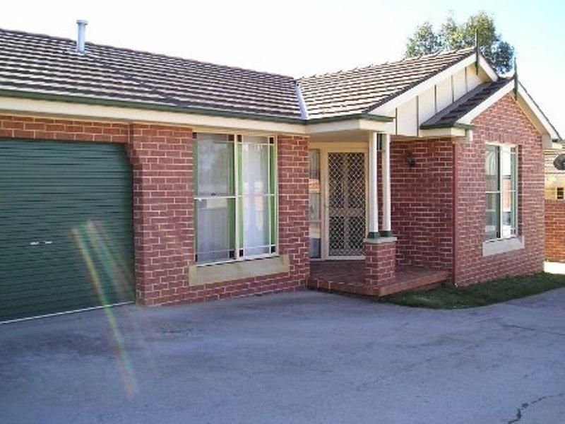 2 bedrooms Apartment / Unit / Flat in 2/50 Lambert Street BATHURST NSW, 2795