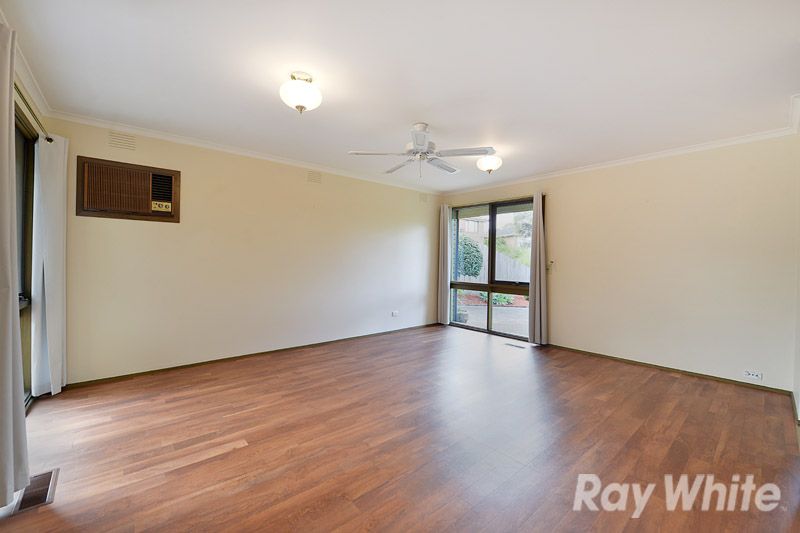 4 Picasso Court, Wheelers Hill VIC 3150, Image 2