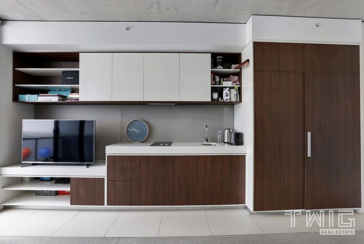 1 bedrooms Apartment / Unit / Flat in 705/33 Claremont Street SOUTH YARRA VIC, 3141