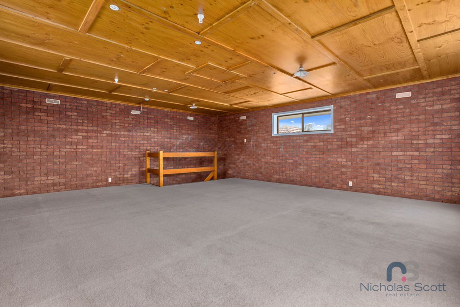 34 Carlyle Street, Maidstone VIC 3012, Image 2