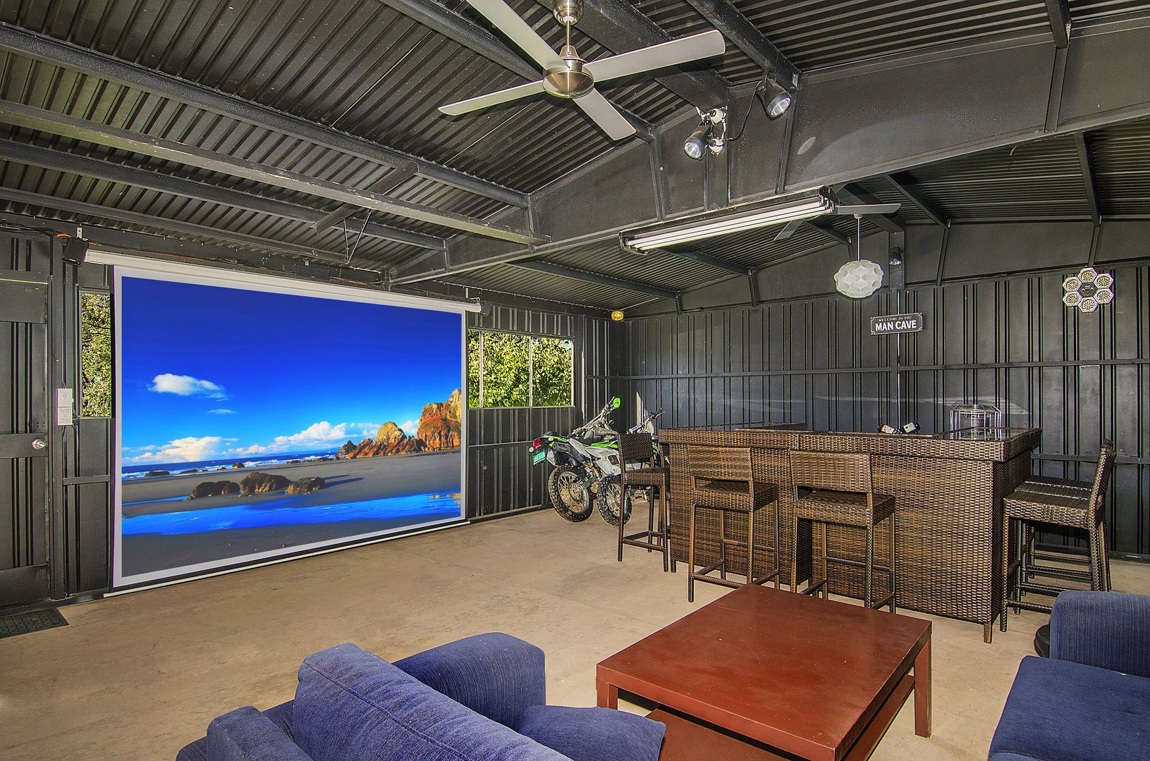 8A Longview Crescent, Stanwell Tops NSW 2508 Apartment For Rent