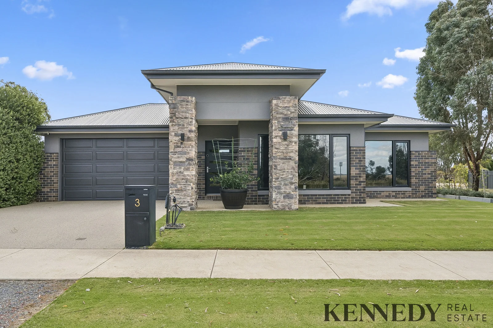 3 Peter Thomson Circuit, Yarrawonga VIC 3730