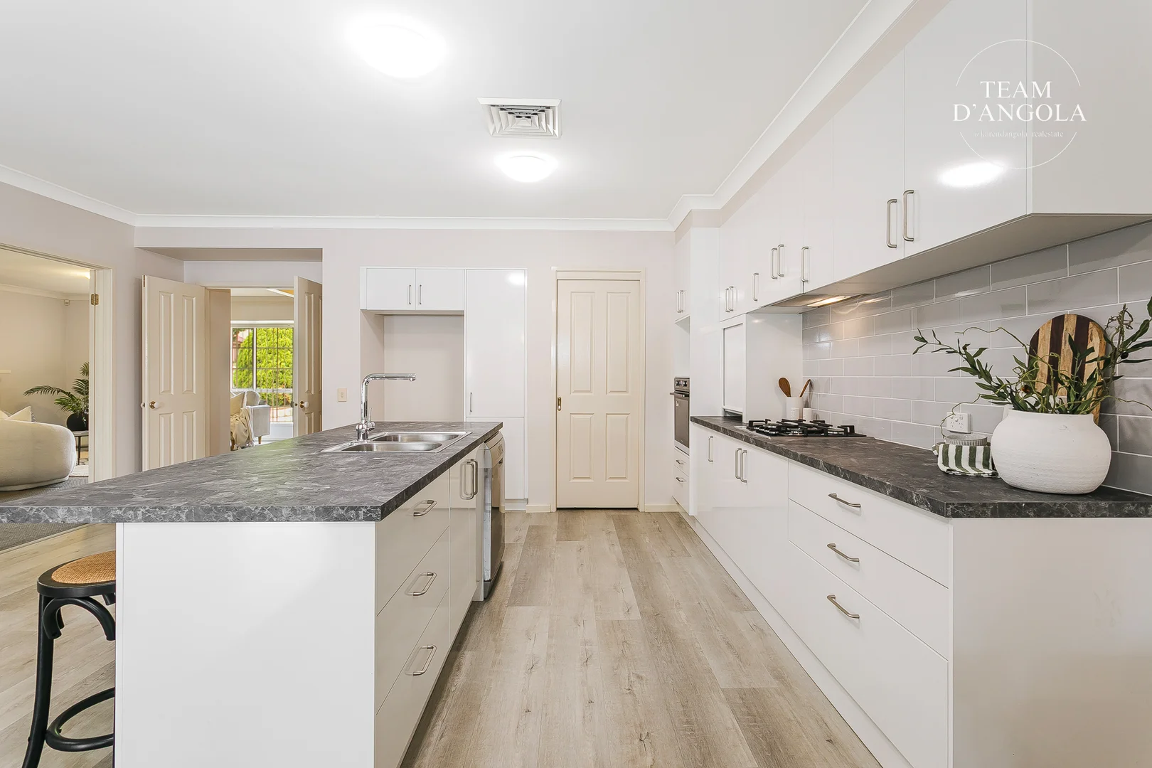 Additional image 5 of 1 Arabella Place, Bella Vista NSW 2153