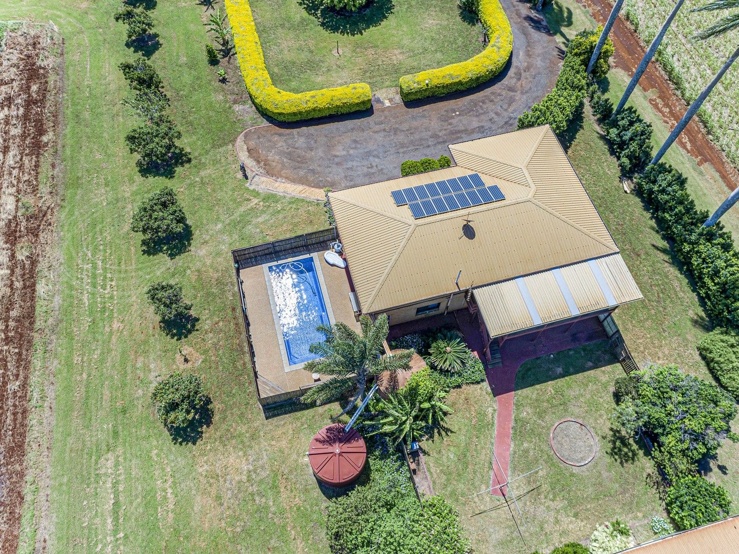 676 Elliott Heads Road, Woongarra QLD 4670, Image 2