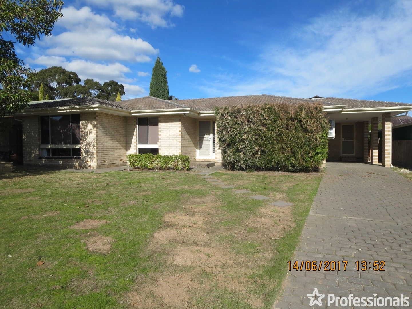 11 Flinders Avenue, Fairview Park SA 5126, Image 0