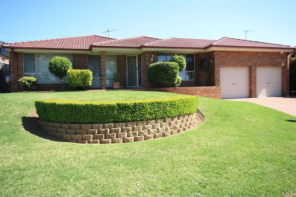 3 bedrooms House in 11 Wattle Green Avenue NARELLAN VALE NSW, 2567