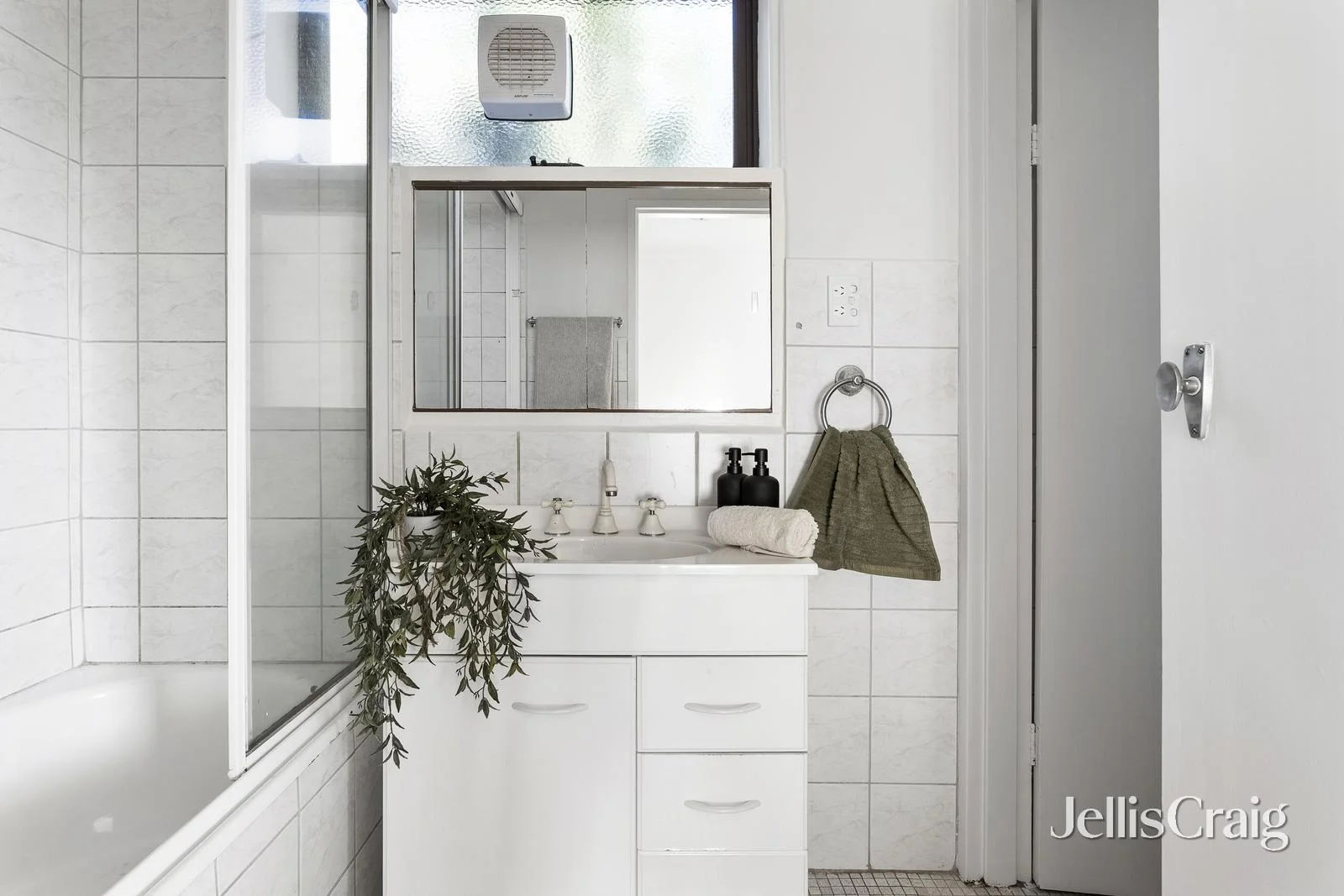 Additional image 5 of 10/10 Middle Road, Maribyrnong VIC 3032