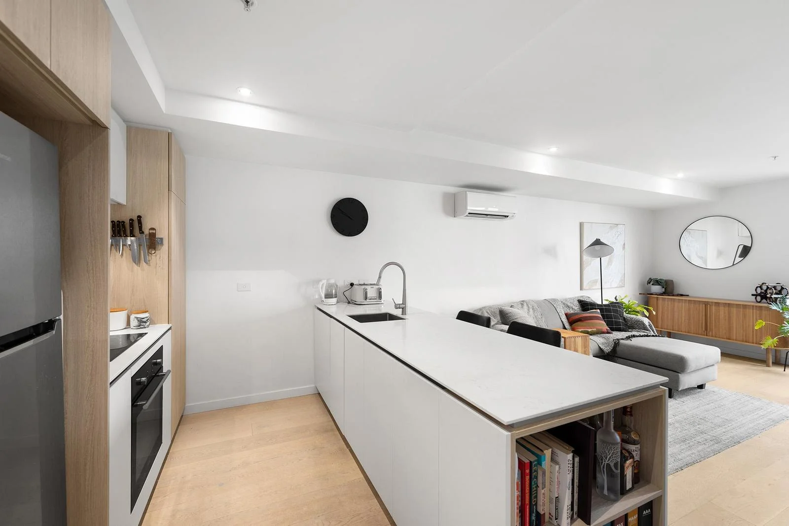 Additional image 3 of 1023/40 Hall Street, Moonee Ponds VIC 3039