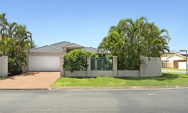 1 Midnight Court, Runaway Bay QLD 4216