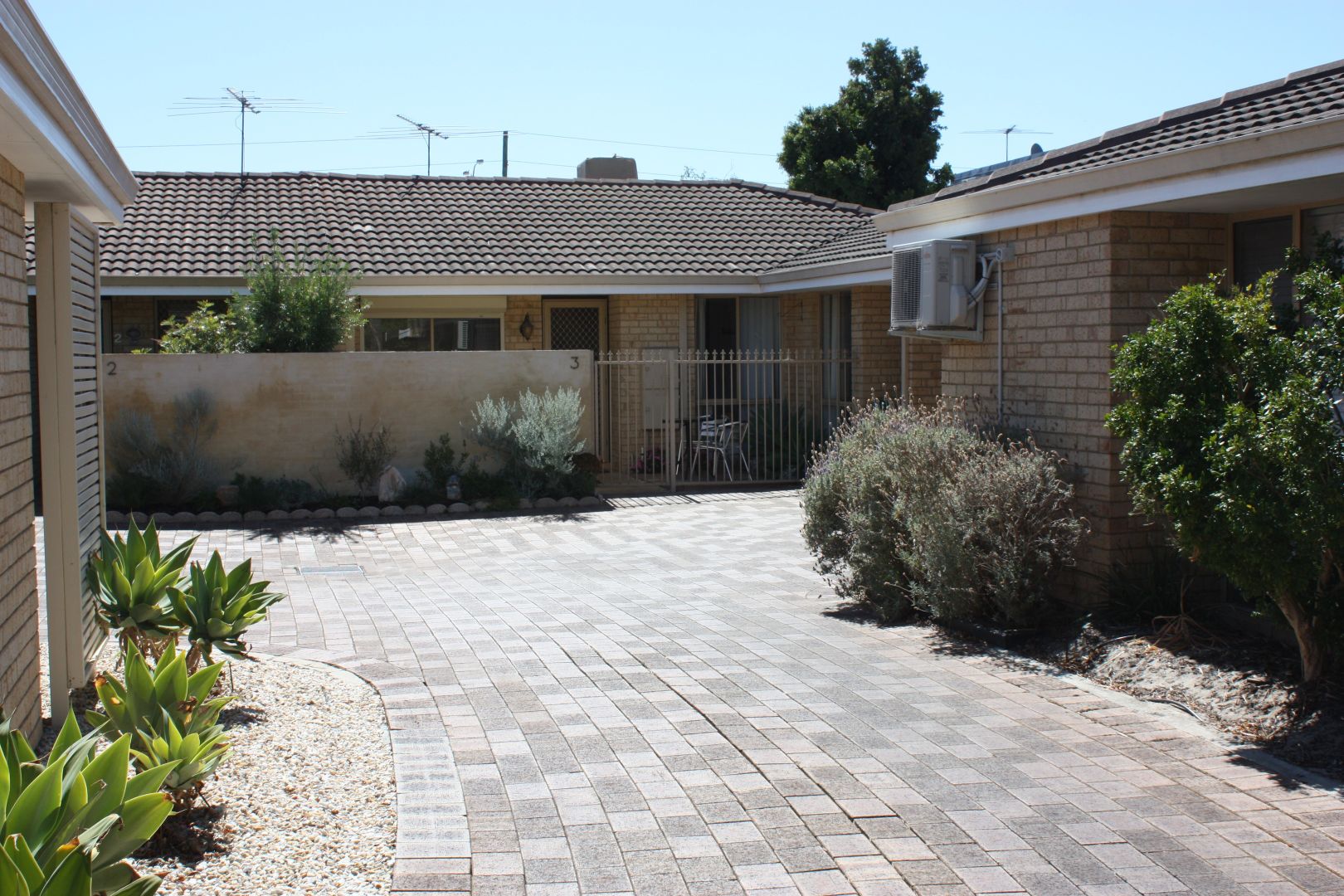 3/17 Pollard Street, Glendalough WA 6016 House For Rent 690 Domain