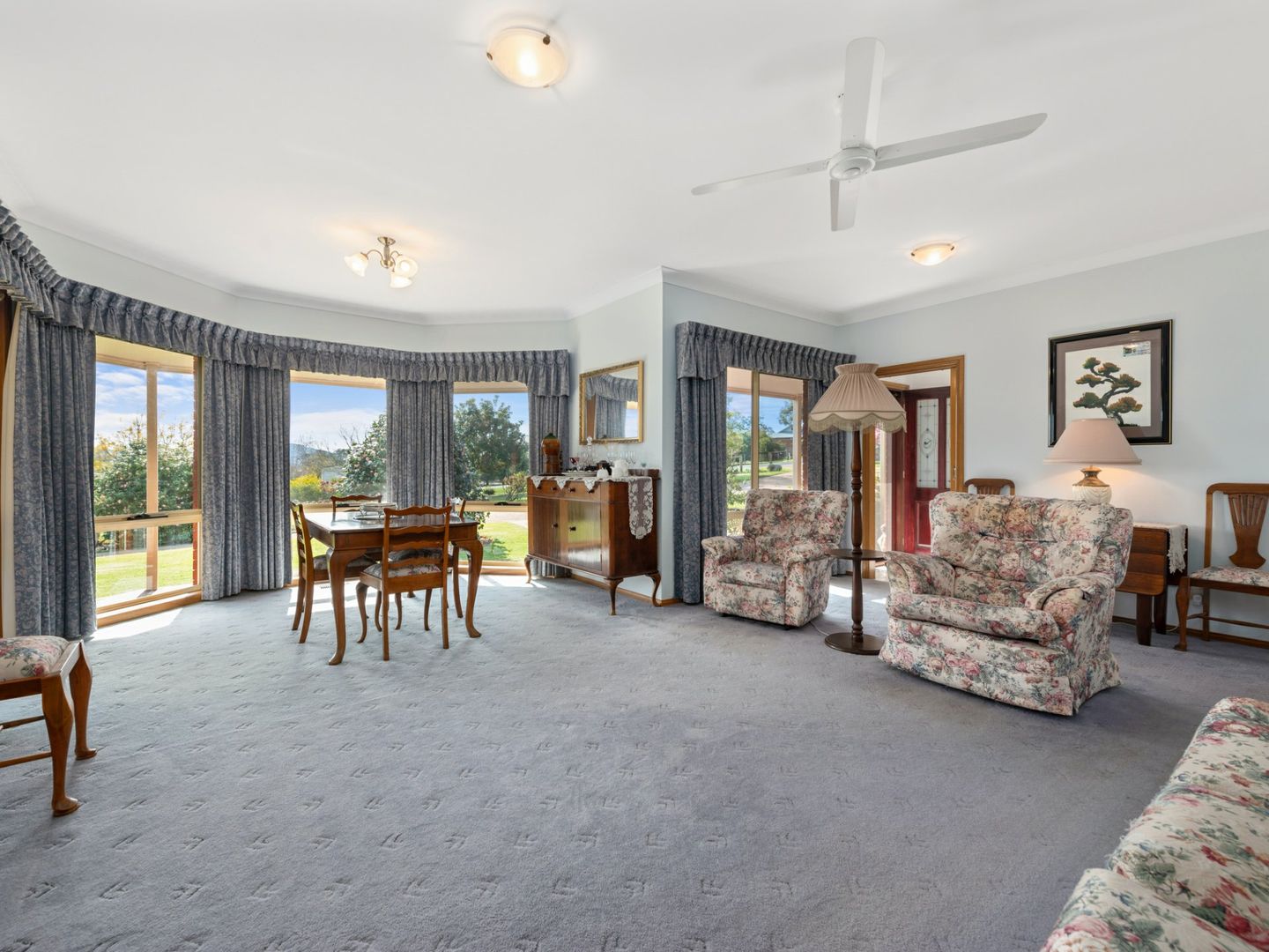 16 Clifton Terrace, Wy Yung VIC 3875, Image 2