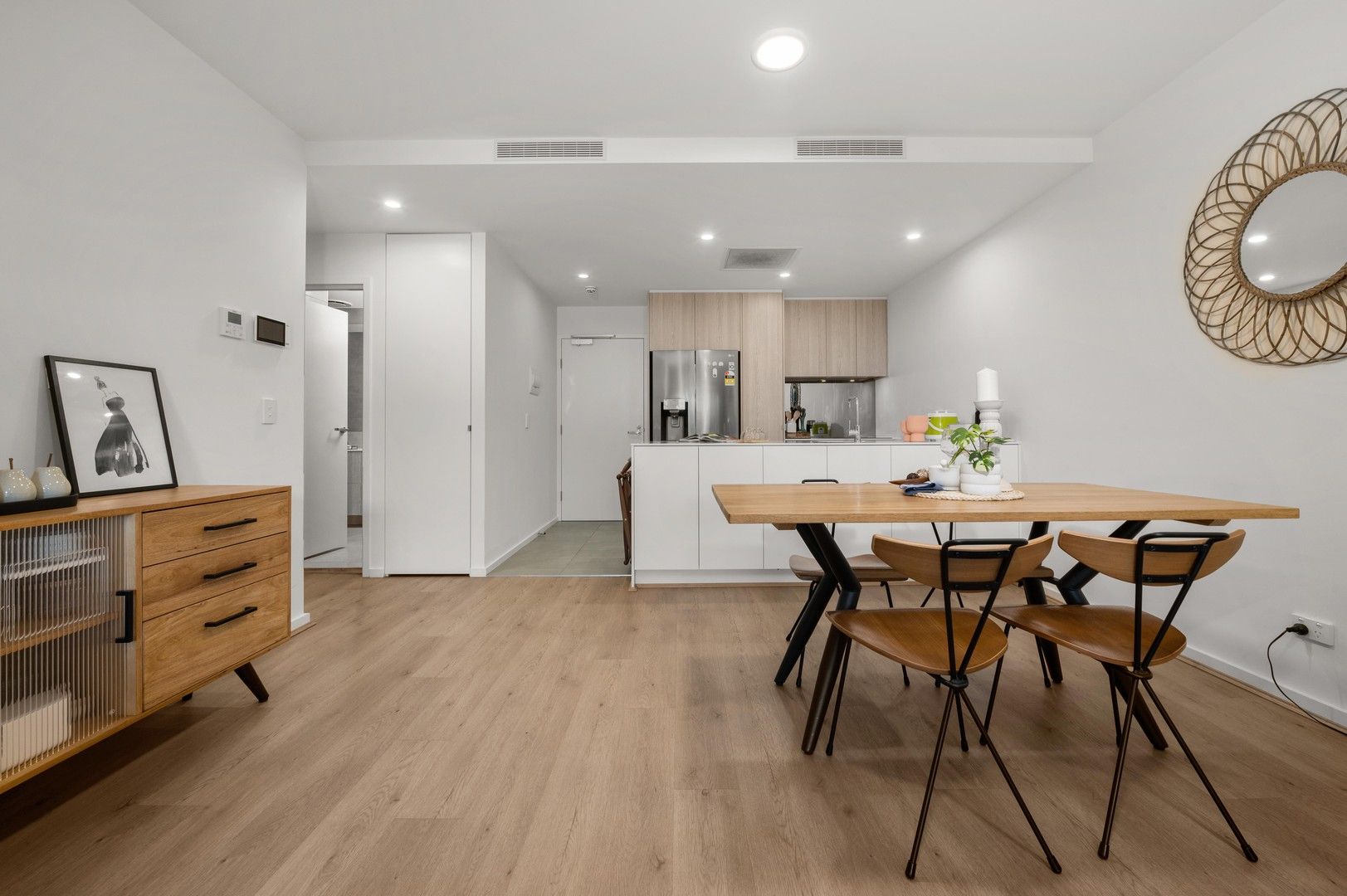 2 bedrooms Apartment / Unit / Flat in 401/253 Northbourne Avenue LYNEHAM ACT, 2602