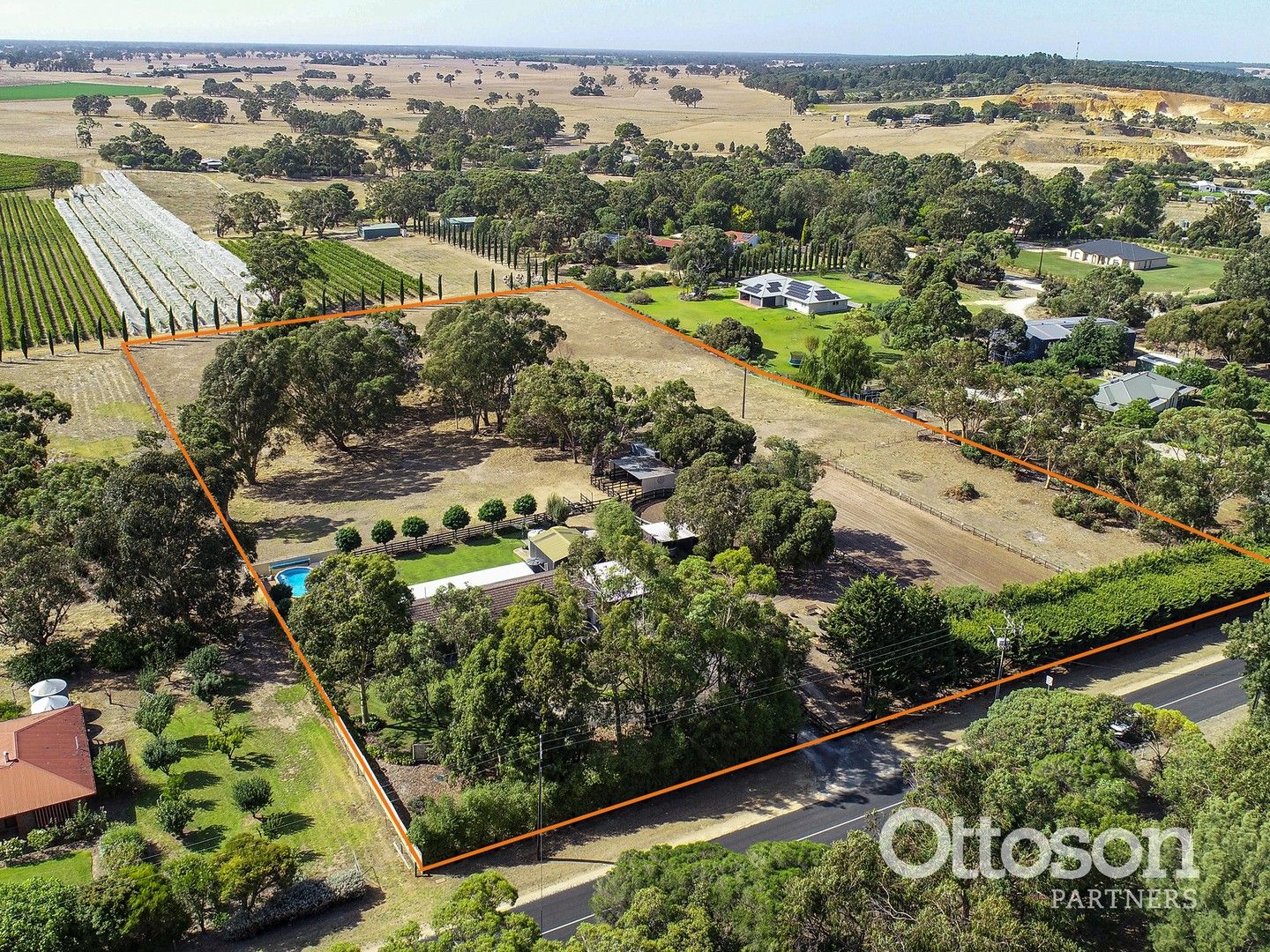 13 Pinkerton Road, Naracoorte SA 5271, Image 1