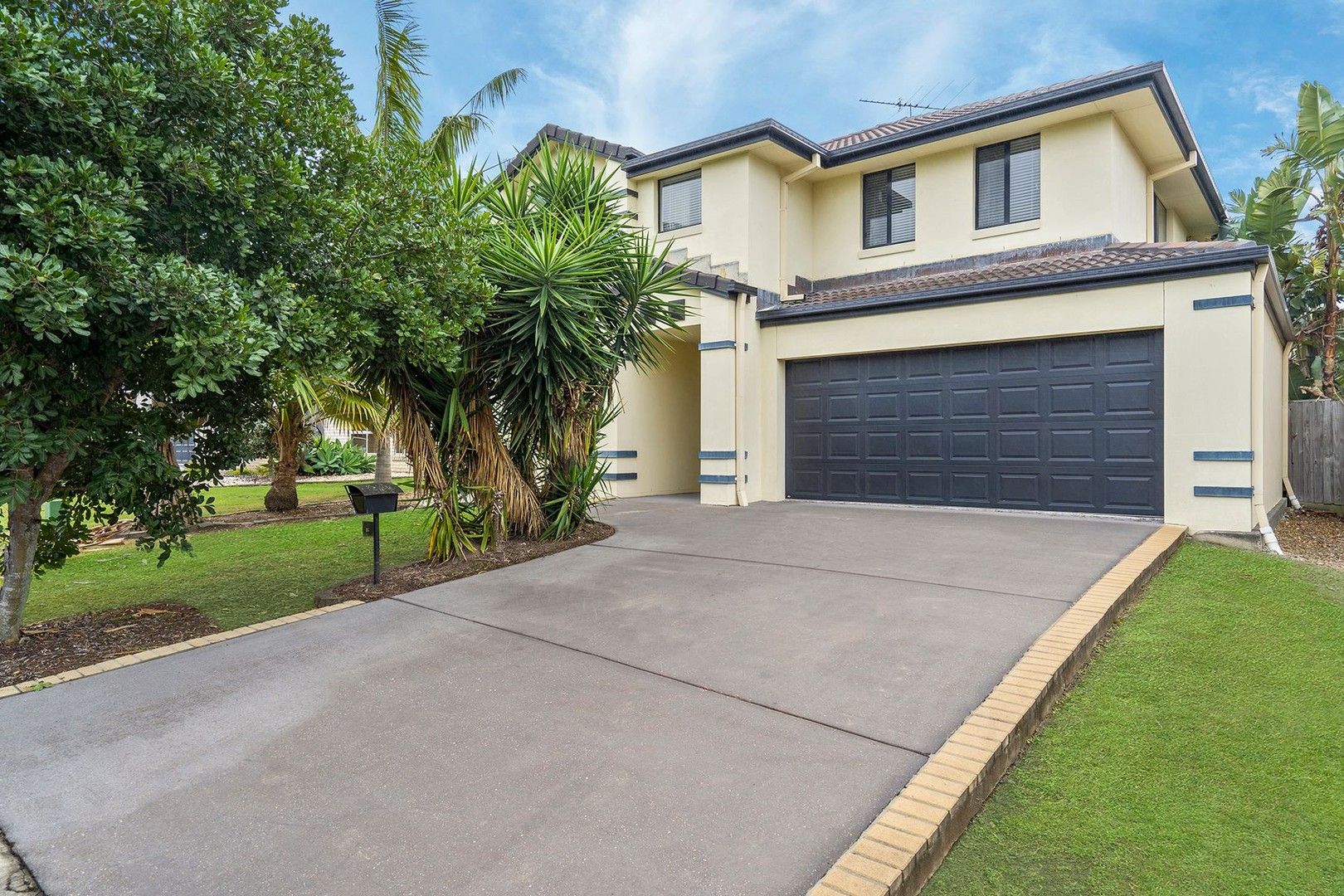 35 Lake Breeze Drive, Windaroo QLD 4207 House For Rent 800 Domain