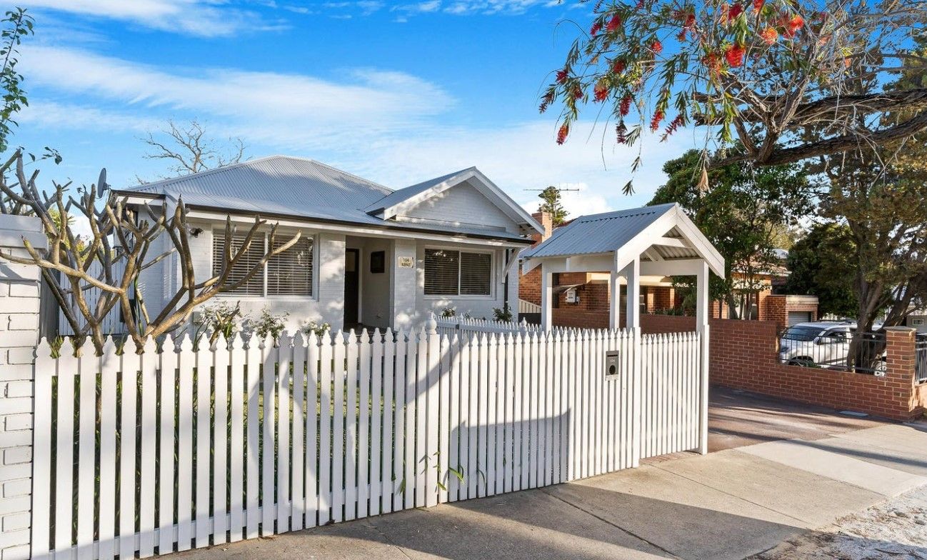 3 bedrooms House in 104 Kent Street EAST VICTORIA PARK WA, 6101