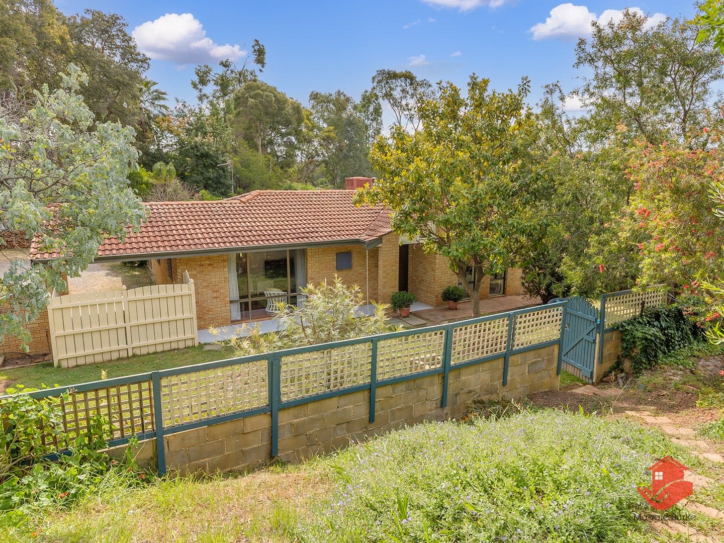 39 Garland Road, Roleystone WA 6111, Image 0